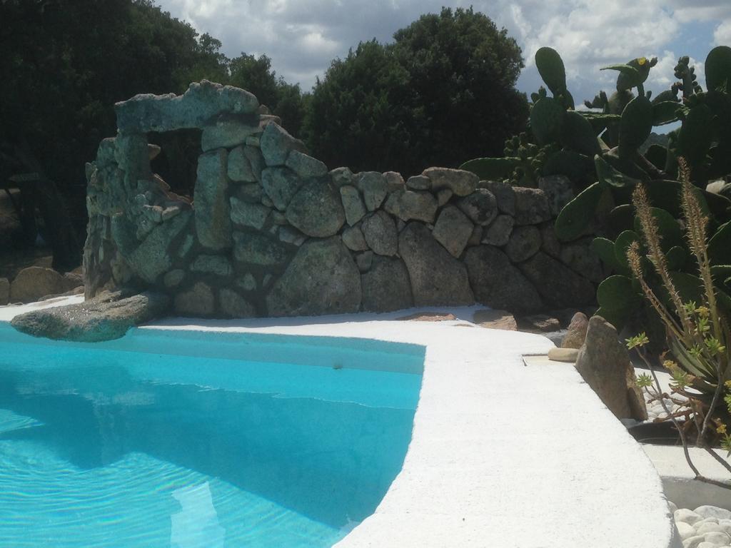 Ca' La Somara Hotel San Pantaleo Exterior photo