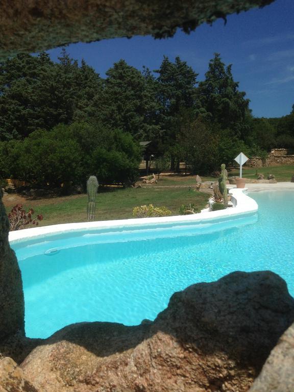 Ca' La Somara Hotel San Pantaleo Exterior photo